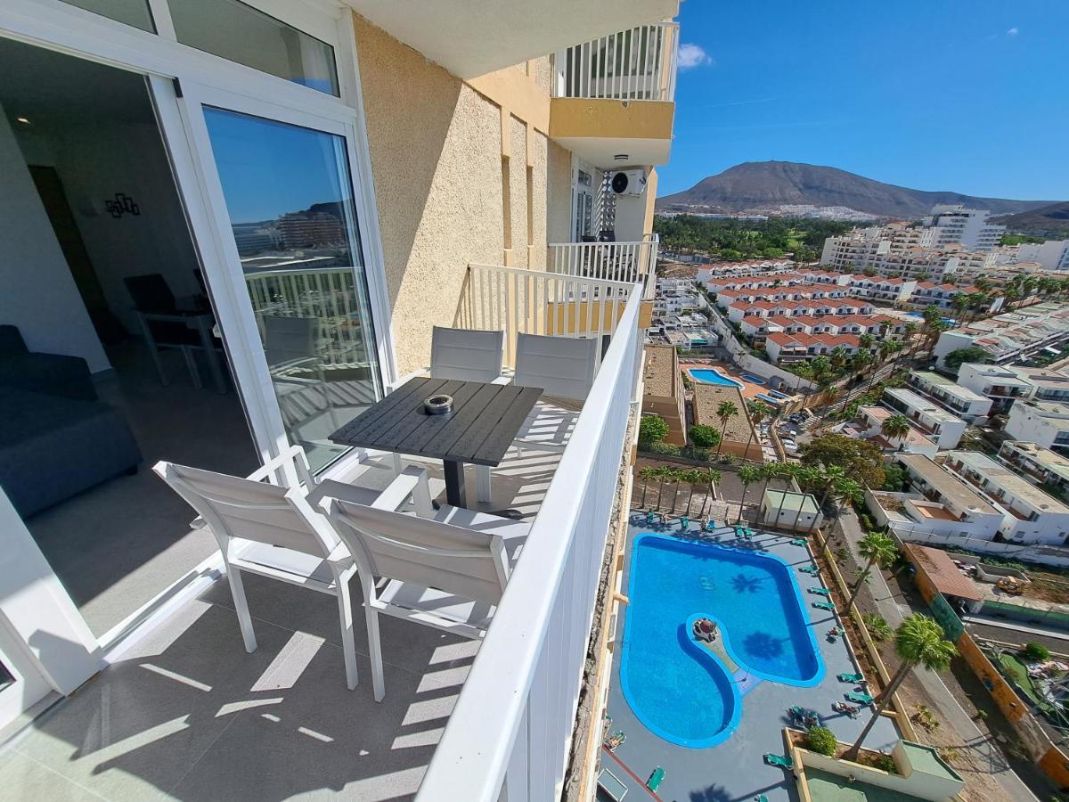 Panoramic Floor - Americas *